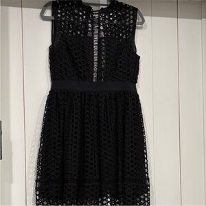 Chic Black Lace Midi Dress